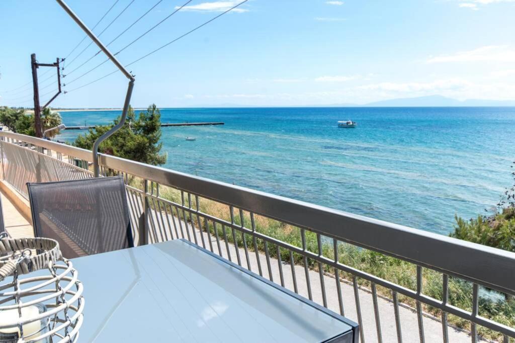 Endless Sea View House Villa Неа Ираклия Екстериор снимка